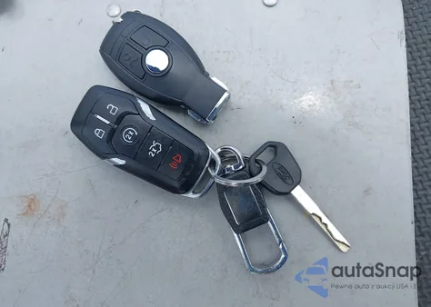 2015 Ford Mustang Ecoboost z USA, uszkodzony, nr VIN 1FA6P8TH8F5311747